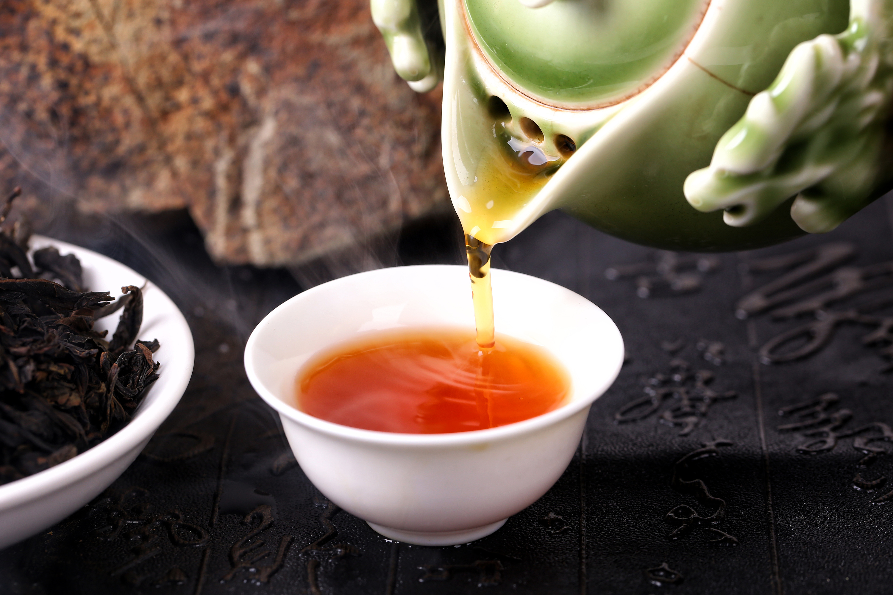喝茶能養(yǎng)生，養(yǎng)生選古桑
